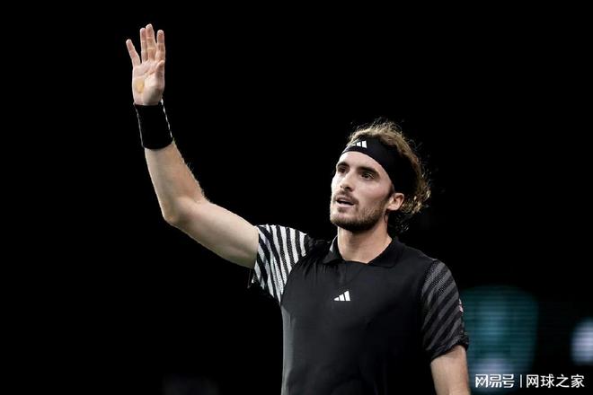 詹姆斯抱团 詹姆斯抱团