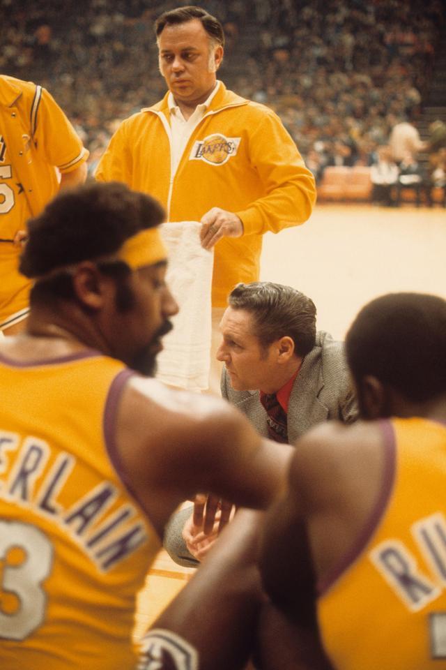 德容即将在 德容即将在