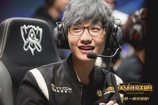 欢用更苛刻 欢用更苛刻