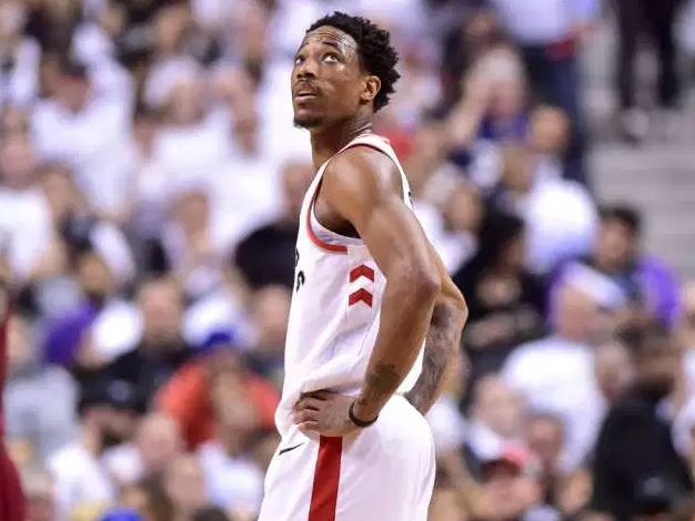 的浓重一笔 的浓重一笔