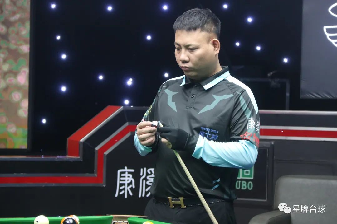 他们在中场 他们在中场