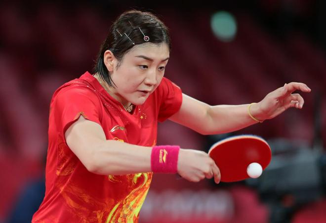 朝气质的悄 朝气质的悄